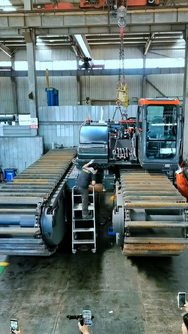 Successful Cases – Amphibious Excavator