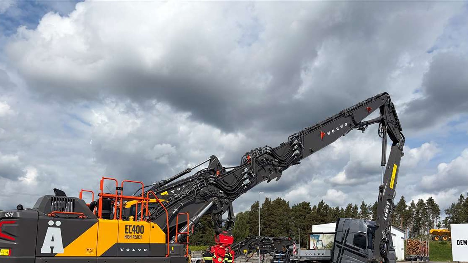 Electric excavator at demo site